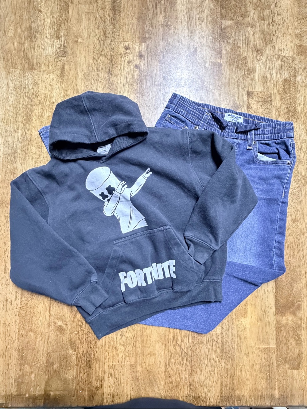 size 8 yrs old Fortnite hoodie and denizen jeans